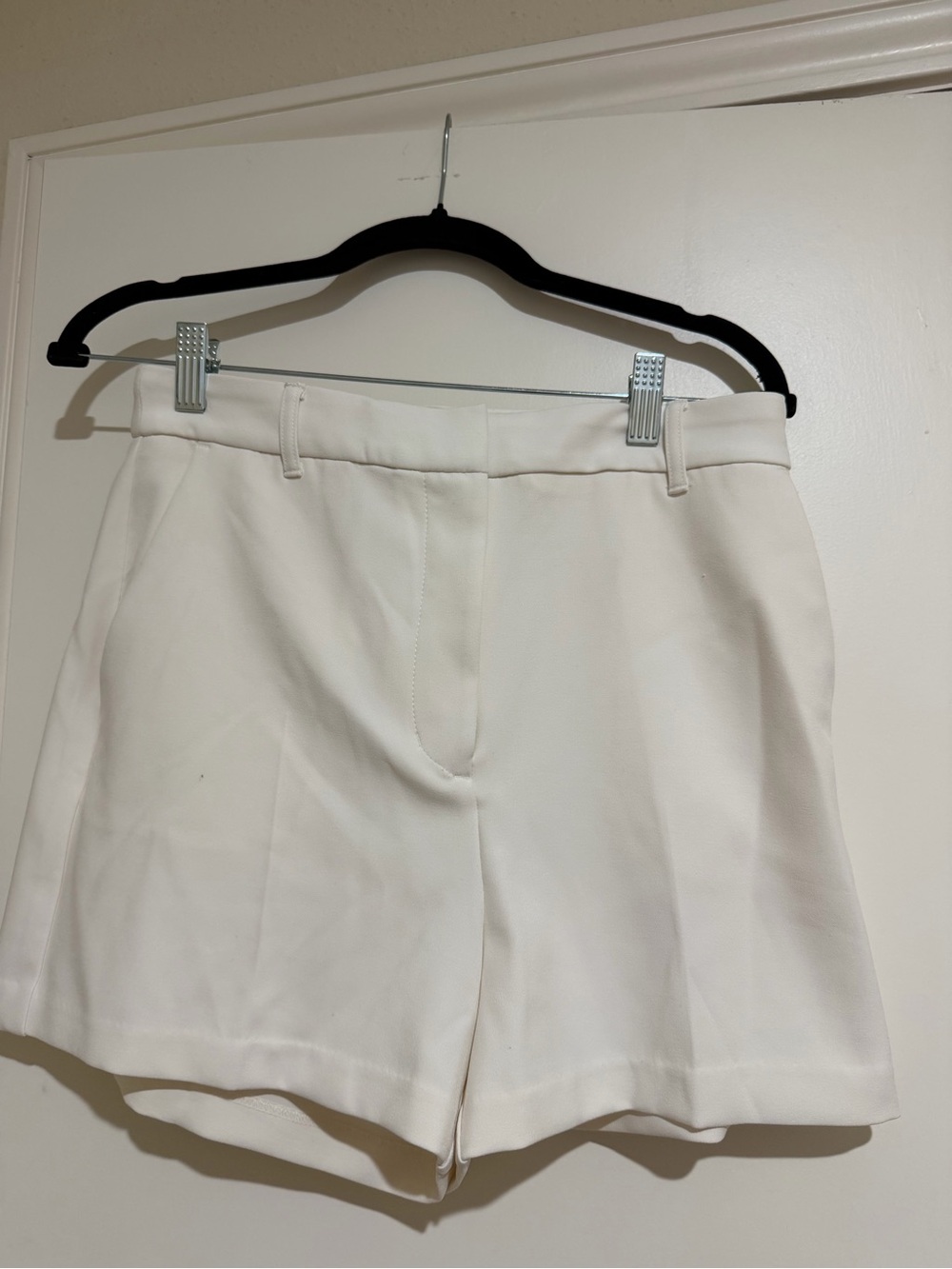 Express Cream High-Rise Tailored Women’s Shorts